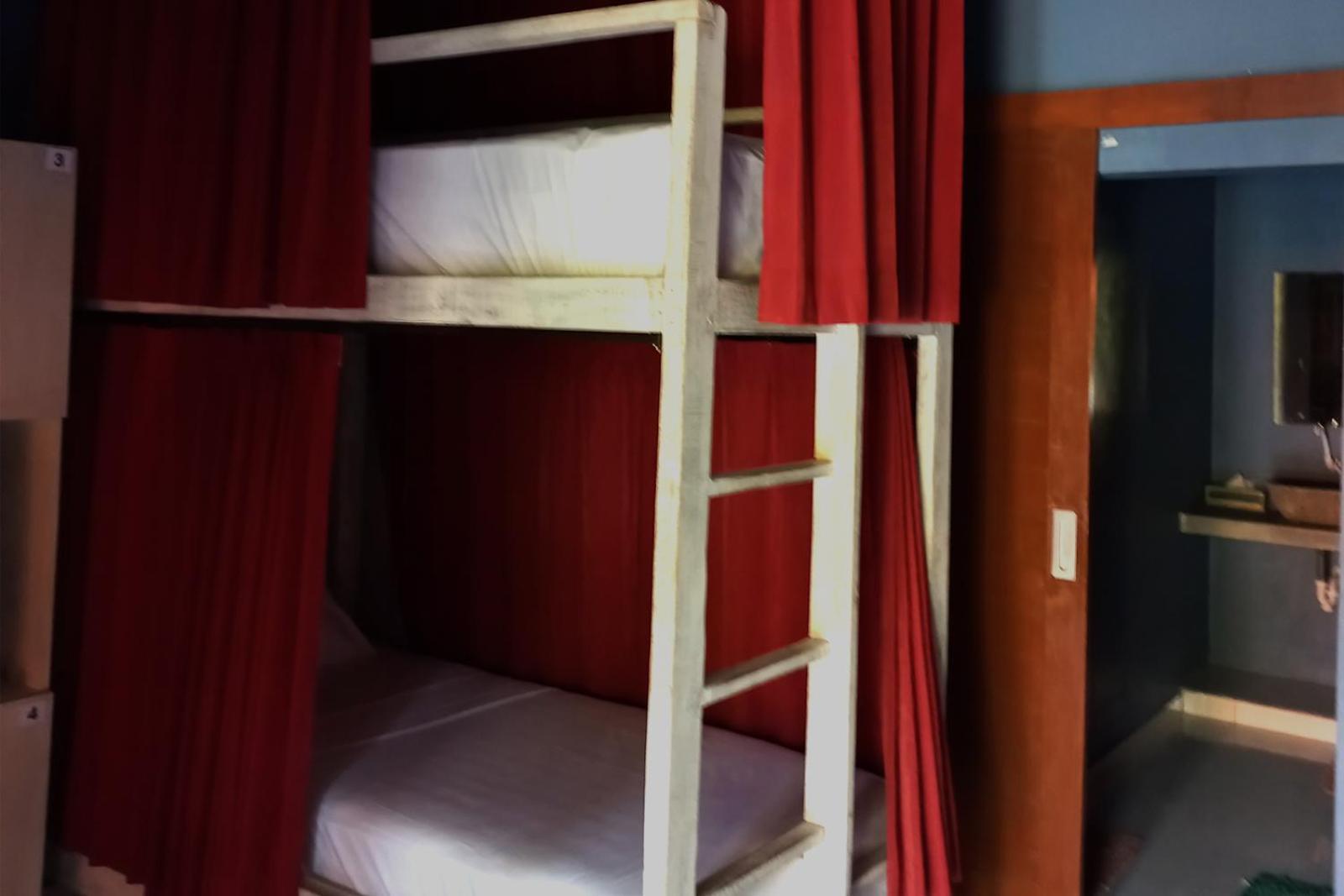 Castaway Island Hostel Nusa Lembongan  Ngoại thất bức ảnh
